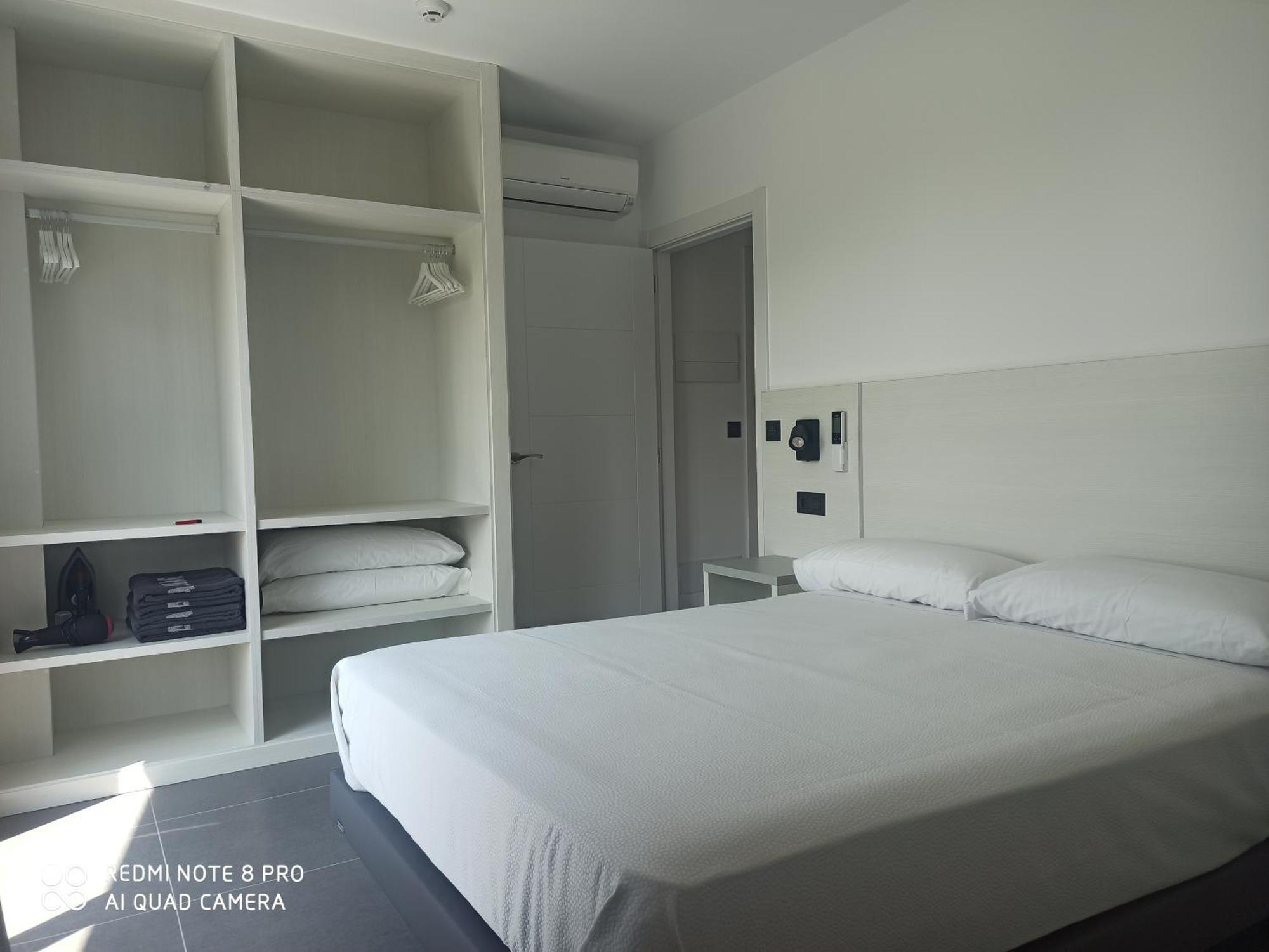 Apartamentos Onzamar 桑亨霍 外观 照片